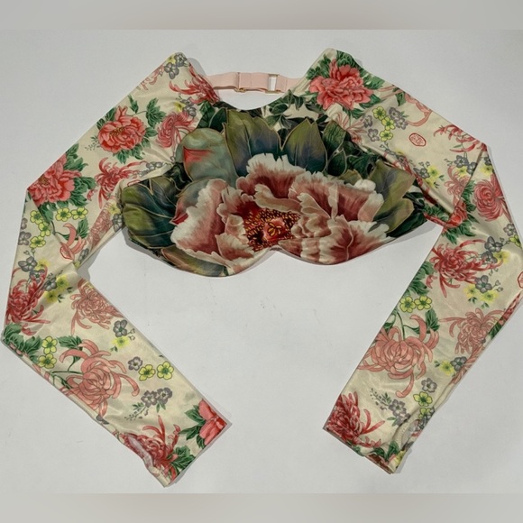 Free People/Anthropologie/Revolve Brand:
WE ARE HAH Swim Half Top Underwire - Picture 6 of 10